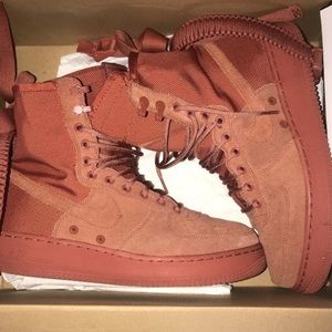 SF AF1 SIZE 10